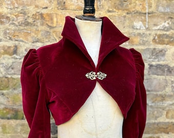 Steampunk Victorian Gothic Vamp LARP ladies velvet jacket with gathered sleeves.