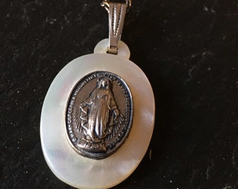 Small sweet petite MOP VTG silver Miraculous Virgin Mary medal on mother of pearl charm pendant & necklace religious jewelry gift for her