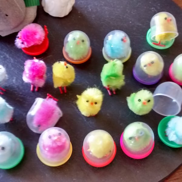 2 4 8+ mini baby chicks in gumball capsules cute animal figurine 4 colors chenille peeps surprise ball party favor craft gift for her him