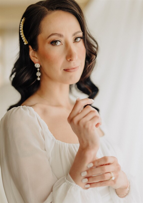 OLIVIA Hair Comb | Decorative Hair Comb | Gold & Pearl Hair  display picture 1