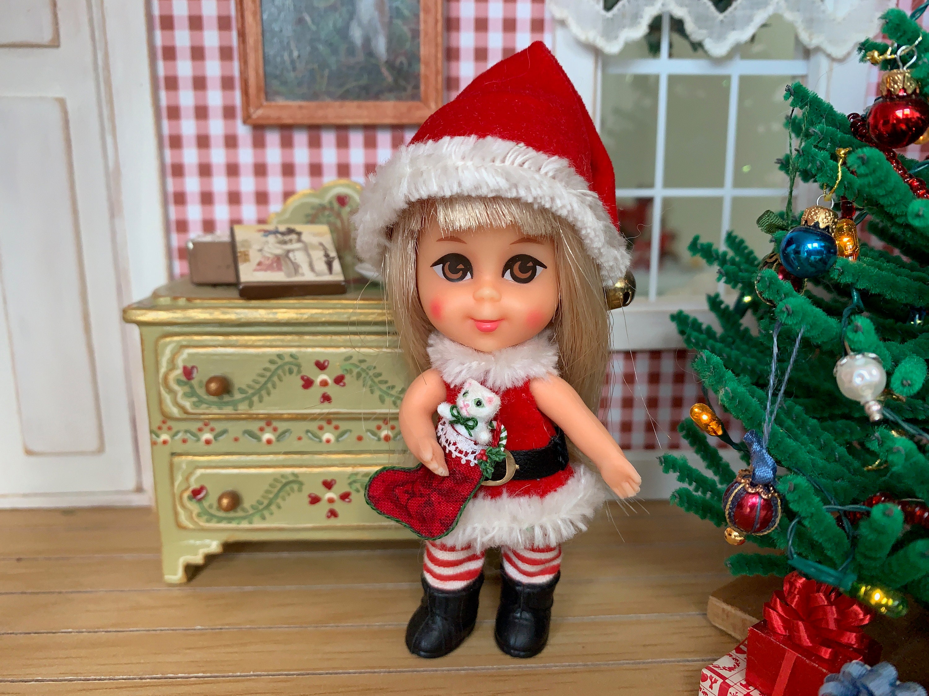 miniature christmas lights for dollhouse