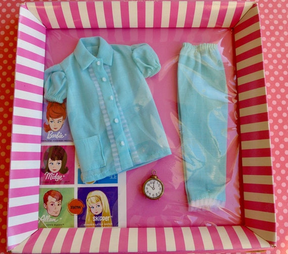 Vintage Barbie Pajama Party #1601 NRFB