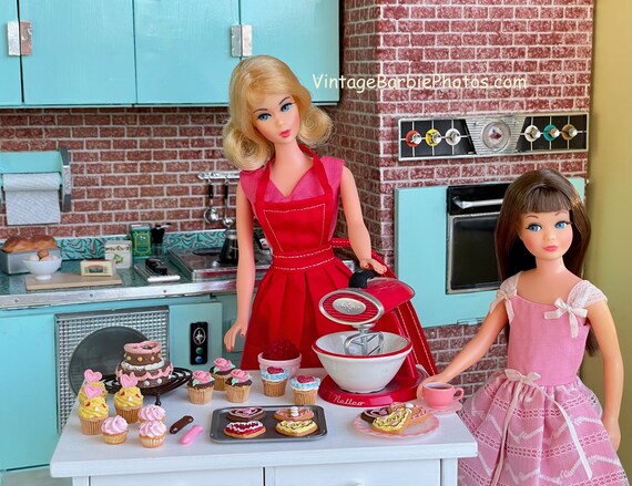 Barbie Retro Kitchen