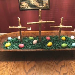 Three crosses Easter table decor decorations centerpiece
