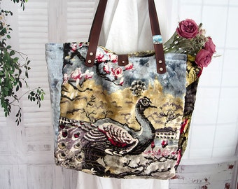 Peacock pattern carpet tote bag, Large everyday tote bag from vintage carpet, Shopper, Weekender, Travel bag, Boho Chic carpet bag