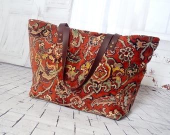 Victorian Botanical Large Carpet Bag, Vintage-Style Floral Tendril Weekender rug Bag, Artisan Floral Tendril oversized Carpet Bag
