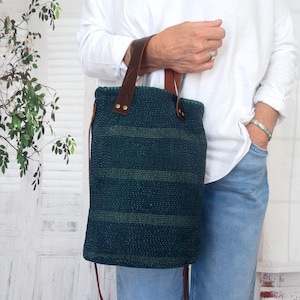 Kantha hand-held bag, Kantha crossbody bag, Bohemian kantha handbag, Everyday hippie kantha bag, Indian kantha Party bag, Kantha travel bag