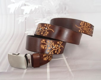 Women's leather belt,