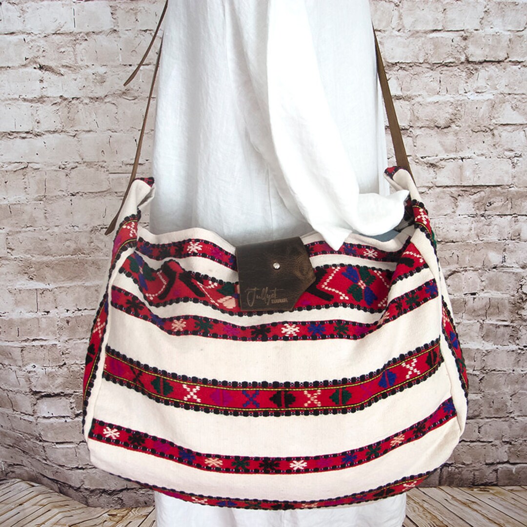 Ethnic Pattern Print Crossbody bags