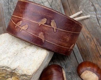 Women leather cuff bracelet, Cuff Jewelry, Women&#39;s hippie cuff, Birdie cuff bracelet, Natural veg tanned leather,Boho, Hippie cuff