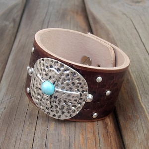 Womens leather cuff bracelet,  Cuff Jewelry, Women&#39;s Wristband,