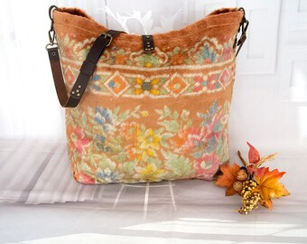 Silk carpet bag, Boho shoulder bag, Rug crossbody bag, Tapestry, Beach, Vintage