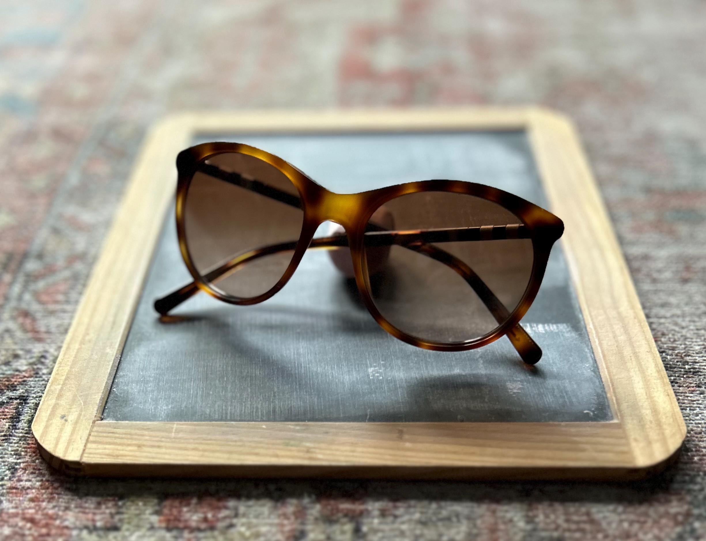 Vintage Burberry Sunglasses B4145 3316/13 55-18 140 2N Made  display picture 2