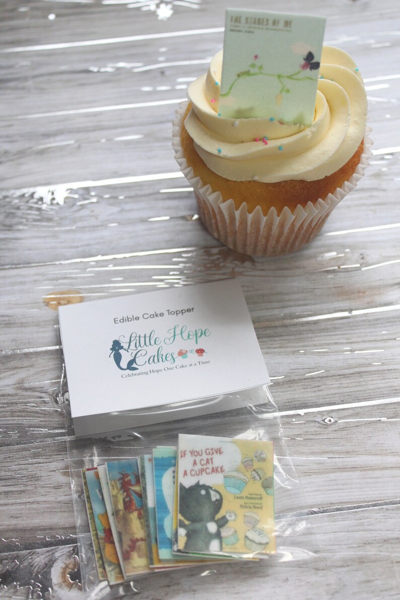 12 edible cupcake toppersmini