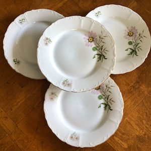 Vintage Bohemia Ceramic BOH25 Daisy Pattern - Set of Four Bread, Dessert or Appetizer Plates