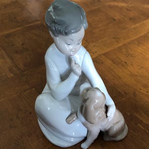 Vintage Lladro Figurine “Boy Shushing Dog” (4522), Gloss Finish, No Box, Collectible (Imperfect, Second)