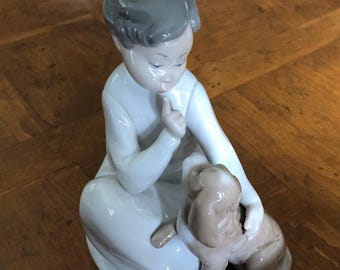 Vintage Lladro Figurine “Boy Shushing Dog” (4522), Gloss Finish, No Box, Collectible (Imperfect, Second)