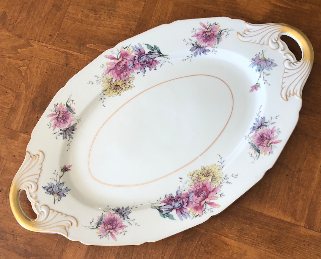Plato ovalado grande vintage de porcelana con diseño floral