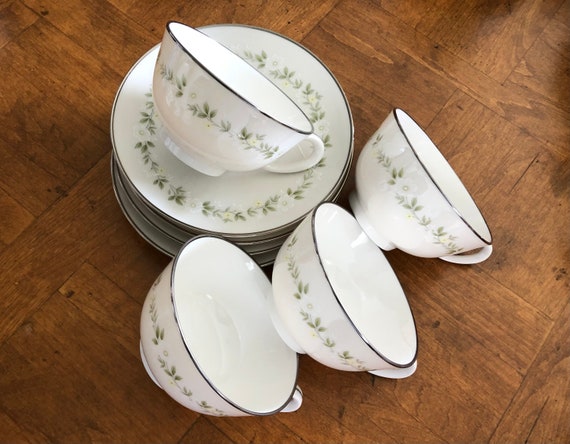 Vintage Noritake Ivory 