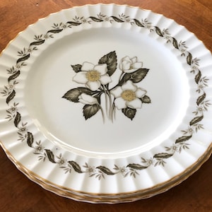 Vintage Royal Worcester English China "Engadine" Floral Pattern - Set of Four Dinner Plates