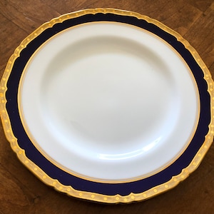 Royal Worcester &quot;Aston&quot; - Single Salad Plate, English Fine Bone China