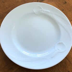 Mikasa classic flair white hot sale