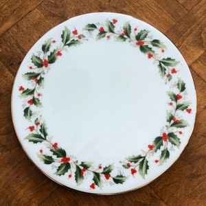Vintage Royal Gallery “Holly” - Trivet