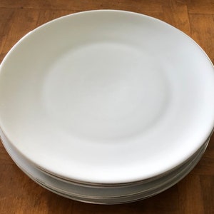 Vintage Hutschenreuther  - Set of Four Large Dinner Plates, Bavarian China