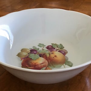 Vintage Wunsiedel Bavarian Porcelain - Large Round Serving Bowl