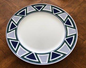 Studio Nova "Vista" (JJP01) - Single Dinner Plate, Blue Green Triangle Geometric Pattern