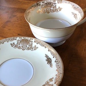 Vintage Noritake &quot;Mayfield&quot; Pattern 7280 Hand-Painted Moriage Elegant Teacup and Saucer