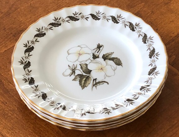 ロイヤルウースター白い花シリーズBERNINAデザート皿 5枚未使用美品