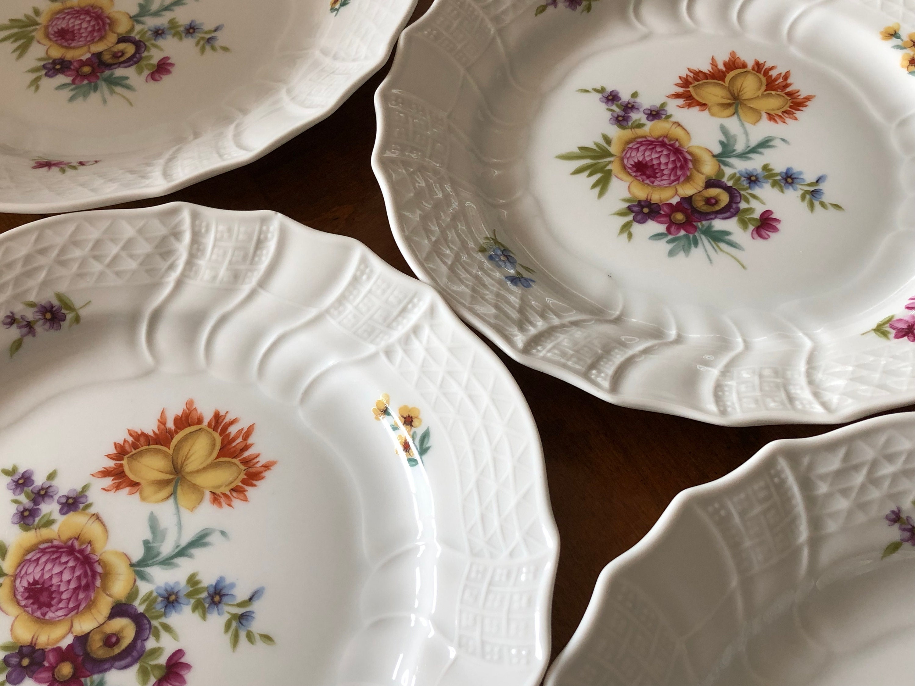 Vintage Hutschenreuther China (Germany) “Konigstein” - Set of Four