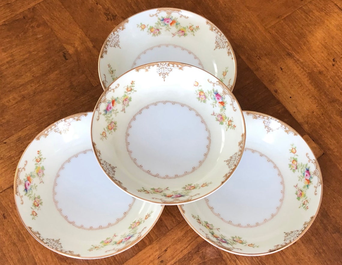 Meito HandPainted Vintage China Pattern V2069 Set of Four Etsy