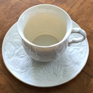 Belleek Pottery (Ireland)  "Serenity” - Single Cup With Saucer