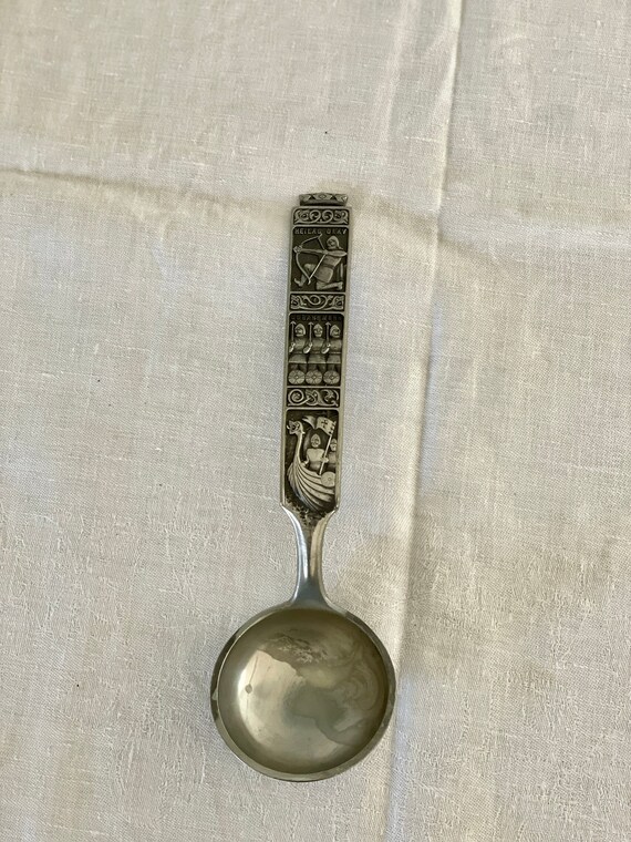 ヴィンテージ Kongetinn ピューター スプーン: HS ハルダンゲル