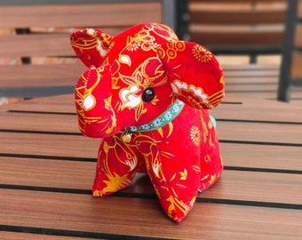 16x16 cm Lucky Elephant Pillow Soft Stuffed Toy Thai Scott Cotton Fabric Oriental Vintage Bed Home Decor Animal Doll Toy Gift 4 (Red)