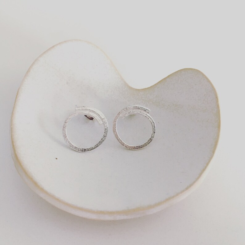 Contemporary Swirl Circle studs image 3