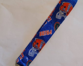University of Florida Gators  wristlet keychain has  quality metal clasp and snap button