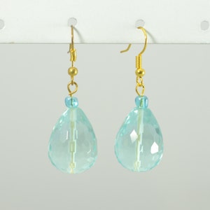 Aquamarine (syn) earrings