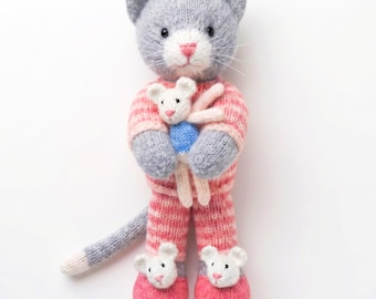 Pyjama Cat Breipatroon Debi Birkin Patterns, pdf digitale download, speelgoedbreipatroon, katoenkonijnen, kattenbreipatronen kleding