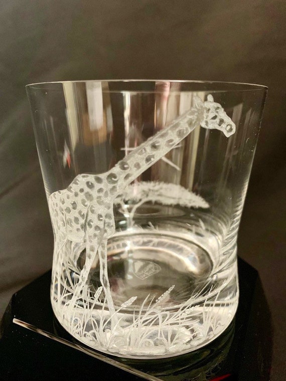 HandEngraved Giraffe tumbler, Engraved Elephant Glass, African Art, Giraffe Etched Glass, Giraffes