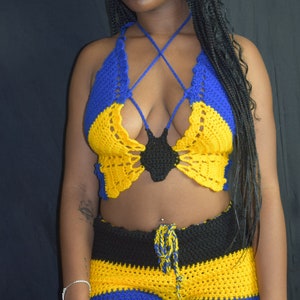Barbados butterfly top with fitted shorts.