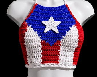 Blusa porto-riquenha de gola alta.
