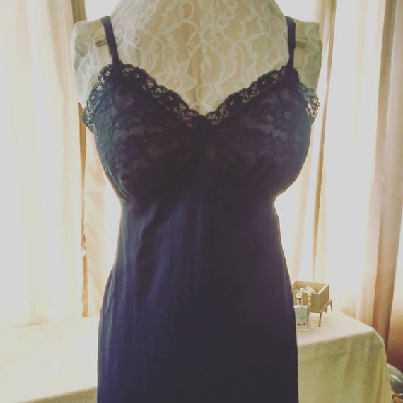 Lingerie Full Slip Van Raalte Dark Blue Lace Size… - image 3