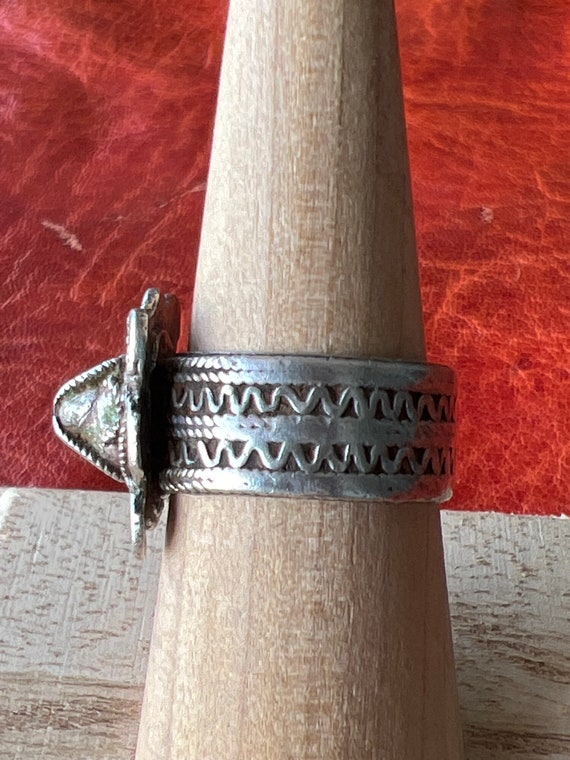 Solid SILVER Berber RING- Antique Moroccan, Ethni… - image 3