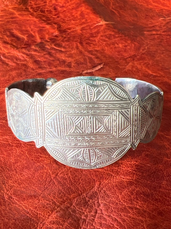 Vintage Solid Silver Moroccan Bracelet - Antique … - image 2