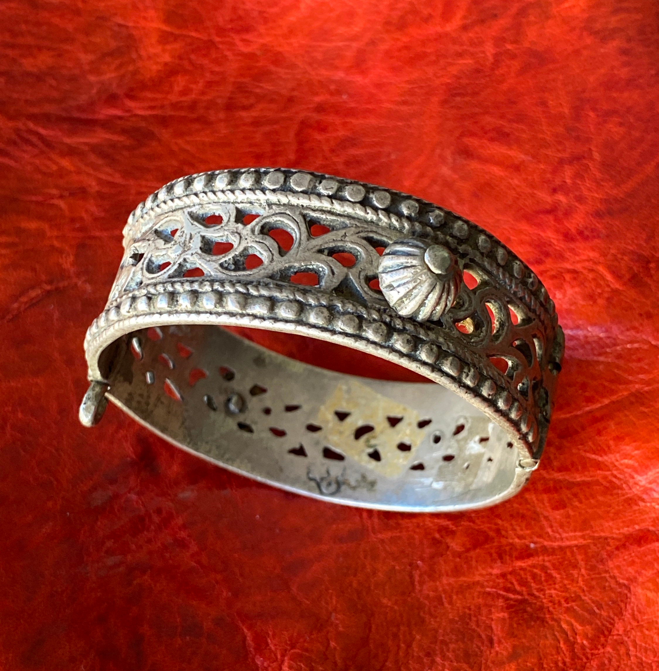 Bracelet Ethnique Berbère Ancien En Argent Massif 800 - 19mm, 28.5g, Occasion