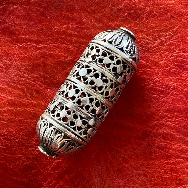 BIG Antique Solid Silver Bead- Delicate Floral Filigree Ethnic, Tribal, Middle Eastern, Arabic, Islamic, Yemen Large Tube Shape High Quality