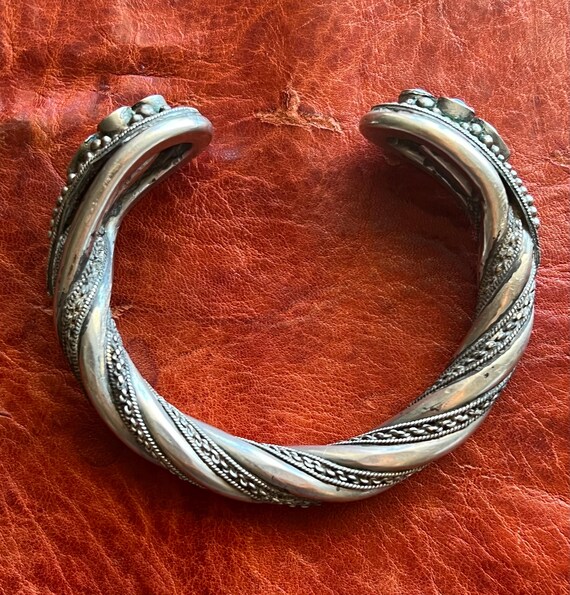 Vintage Dagestani Cuff - Solid Silver, Granulatio… - image 5